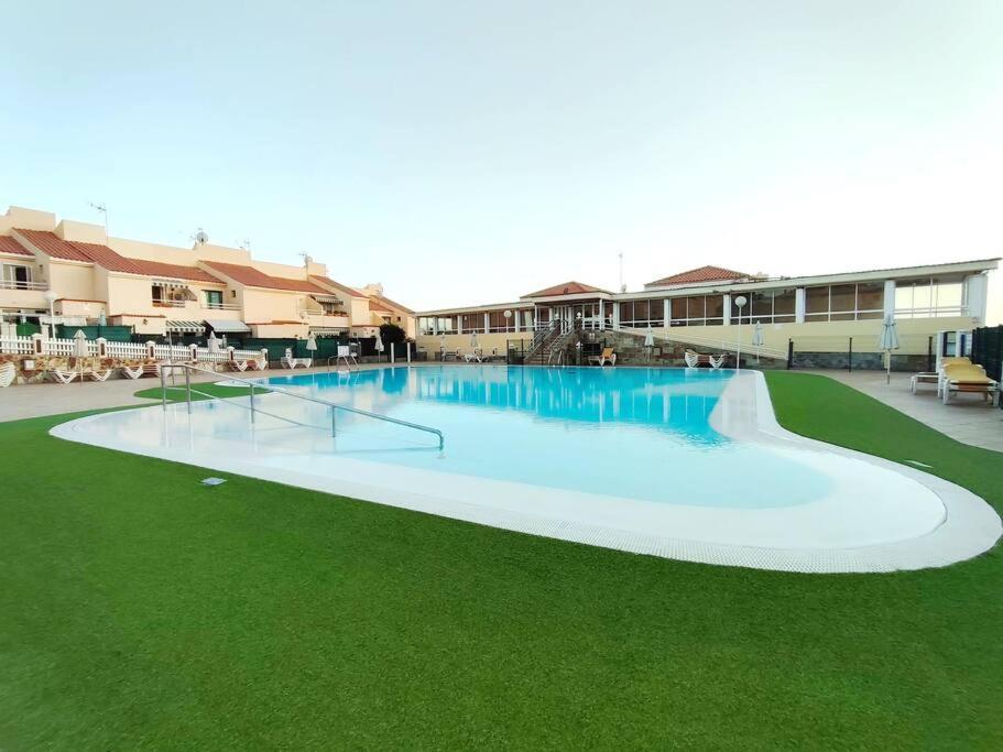 Pool Apartment Maspalomas By Wave Properties San Bartolomé Exterior photo